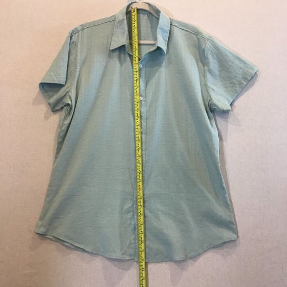 Men's Button Down Shirt Short Sleeve sage green Size m NEW - Picture 2 of 4